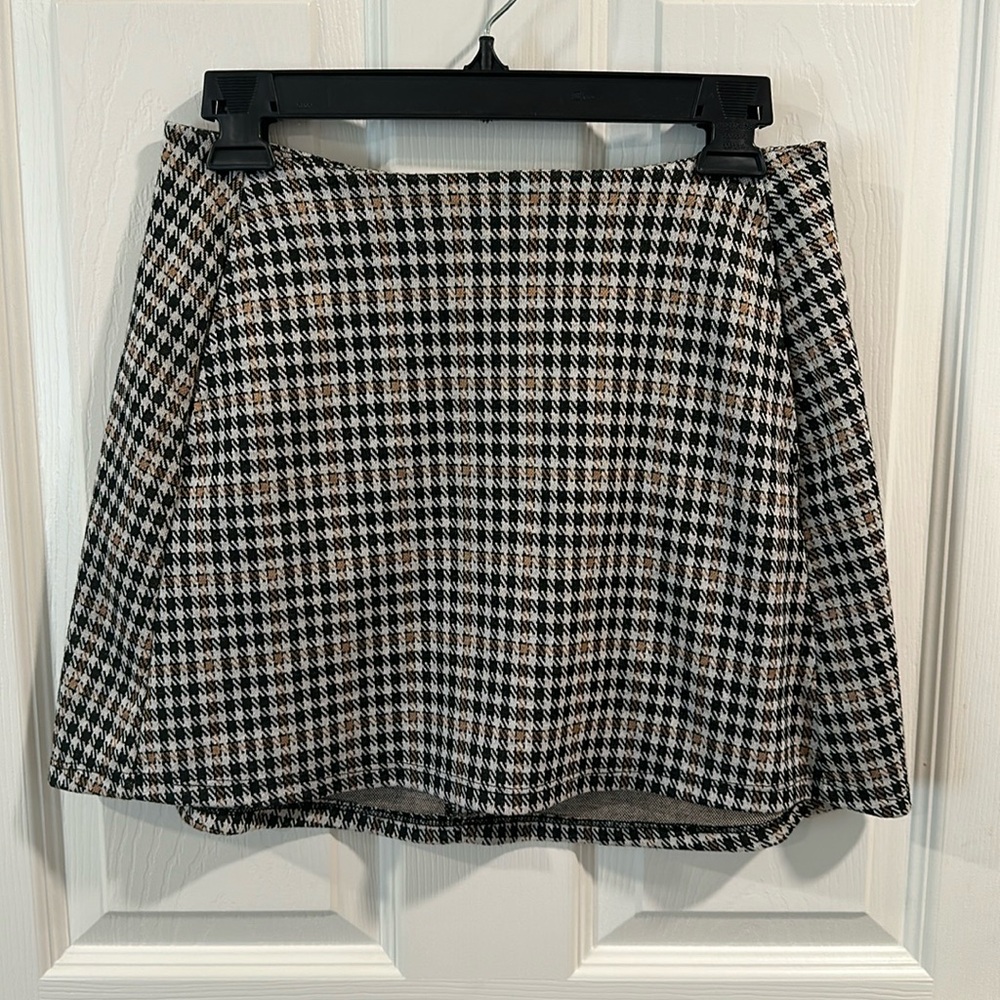 Altar’d state Houndstooth Mini Skirt